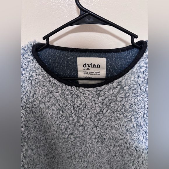 ✨Women’s Dylan Solid Frosty Tipped Drop Shoulder Crew Sweater Size Small - Picture 6 of 9